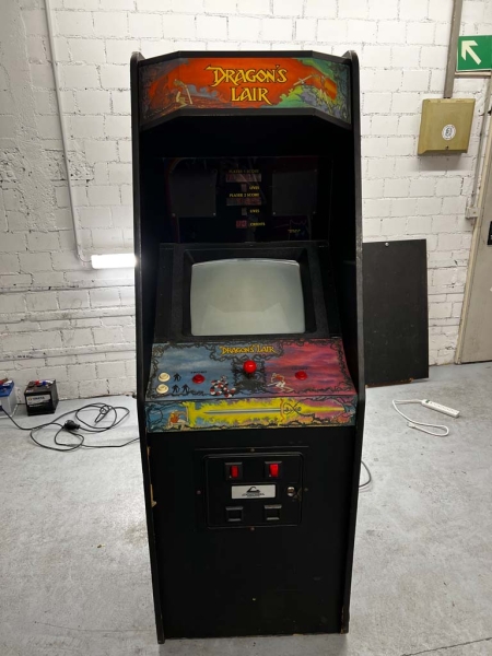 Cinematronics Dragons Lair Laserdisc Arcade Videospielautomat USA