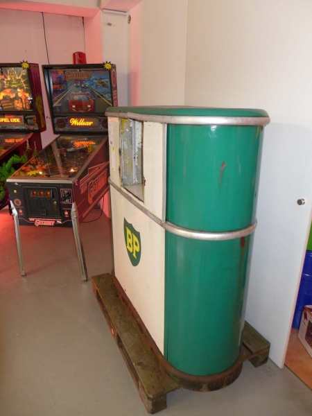 BP Oil Cabinet