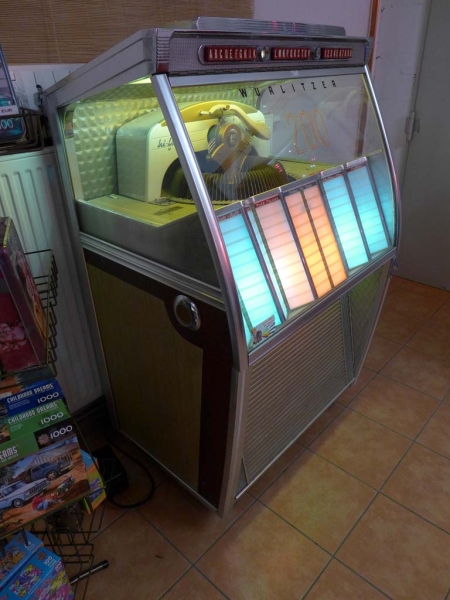 Wurlitzer 2150 Jukebox