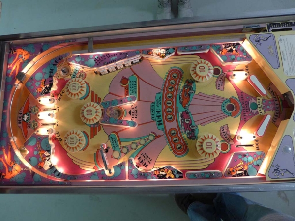 Bally Old Chicago Pinball