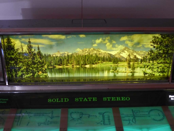 Wurlitzer 3210 Americana II Jukebox