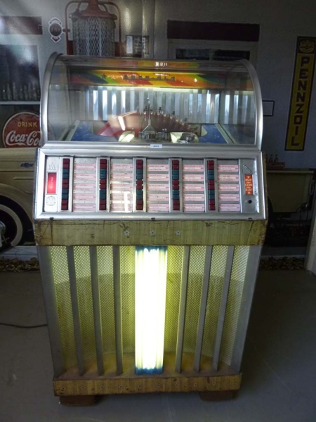 Rock-Ola 1442 Jukebox