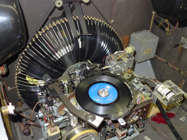 AMi JAL Jukebox