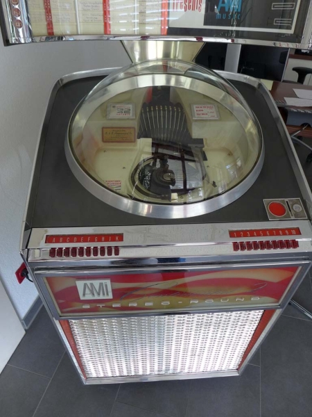 AMi Continental 2-100 Jukebox