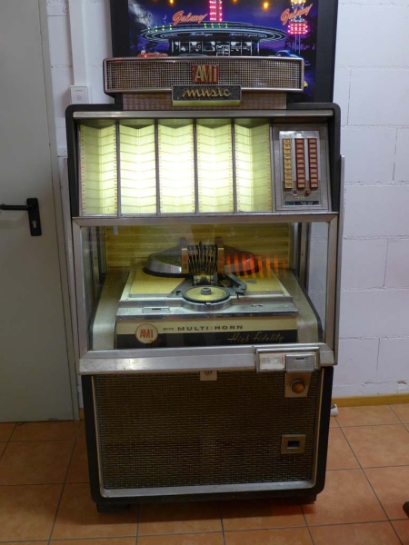 AMi G-200 Jukebox