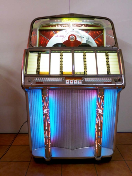 Wurlitzer 1800 Jukebox