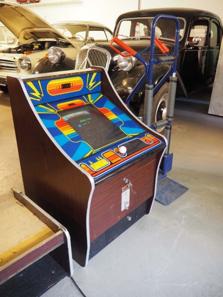 Data East Astro Fighter Super Mini Arcade Videospielautomat - US Import