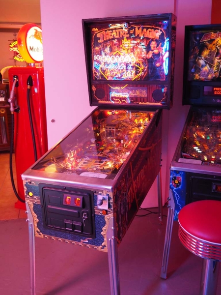 Bally Theatre of Magic Pinball Flipper - US Import