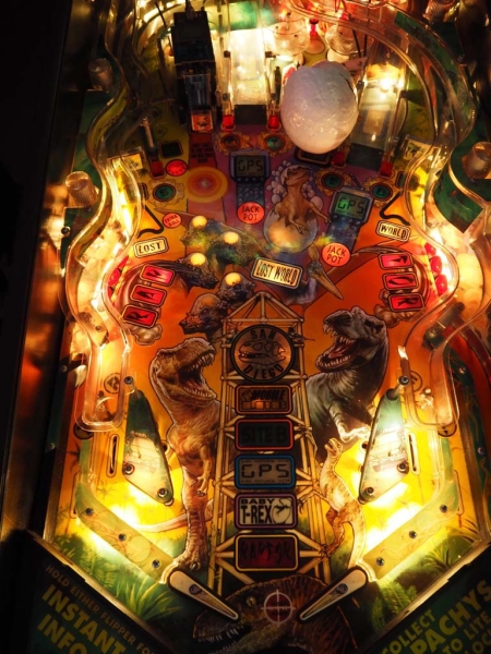 SEGA The Lost World Jurassic Park Pinball Flipper - US Import