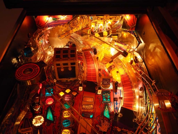 Bally Theatre of Magic Pinball Flipper - US Import