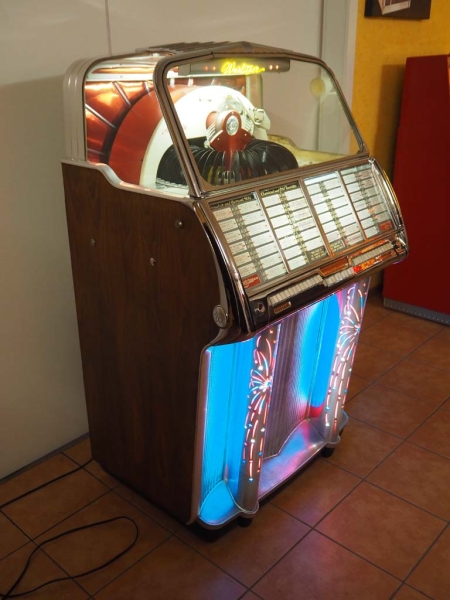 Wurlitzer 1800 Jukebox