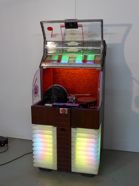 AMi D-40 Jukebox - US Import