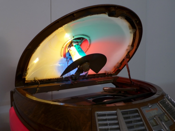 Seeburg 147 Trashcan Jukebox