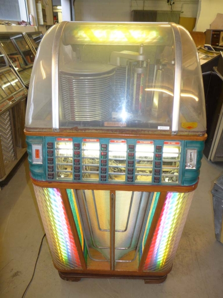 Rock-Ola 1434 Super Rocket Jukebox
