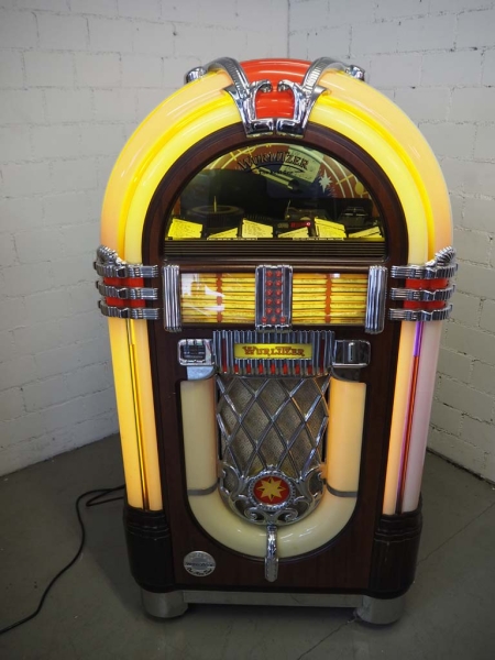 Wurlitzer 1015 One More Time OMT 100 CD Jukebox