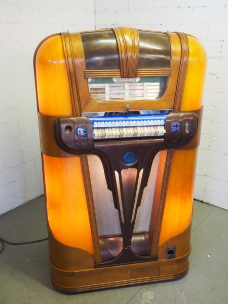 Mills Empress Jukebox - US Import