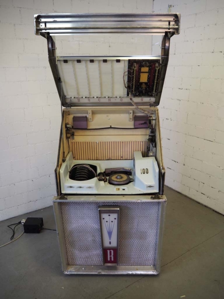 Rock-Ola 1493 Princess Jukebox