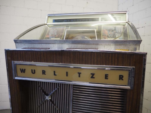 Wurlitzer 2910 Jukebox