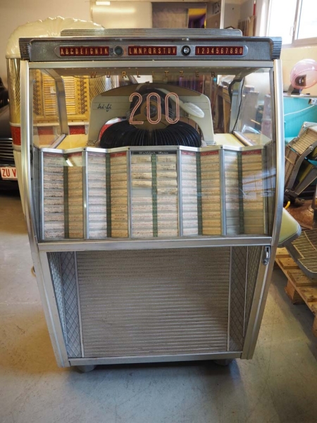 Wurlitzer 2150 Jukebox