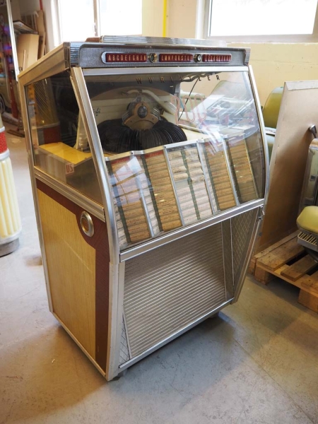 Wurlitzer 2150 Jukebox
