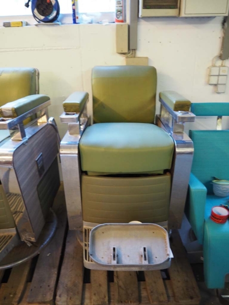 Vintage Koken Triumph Barber Chair Friseurstuhl - US Import