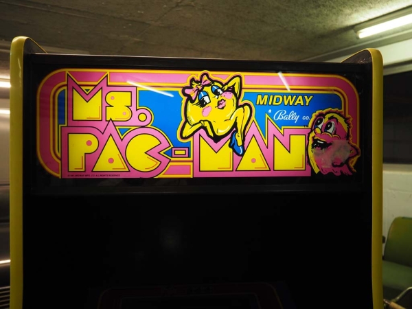 Midway Ms. Pac-Man Arcade